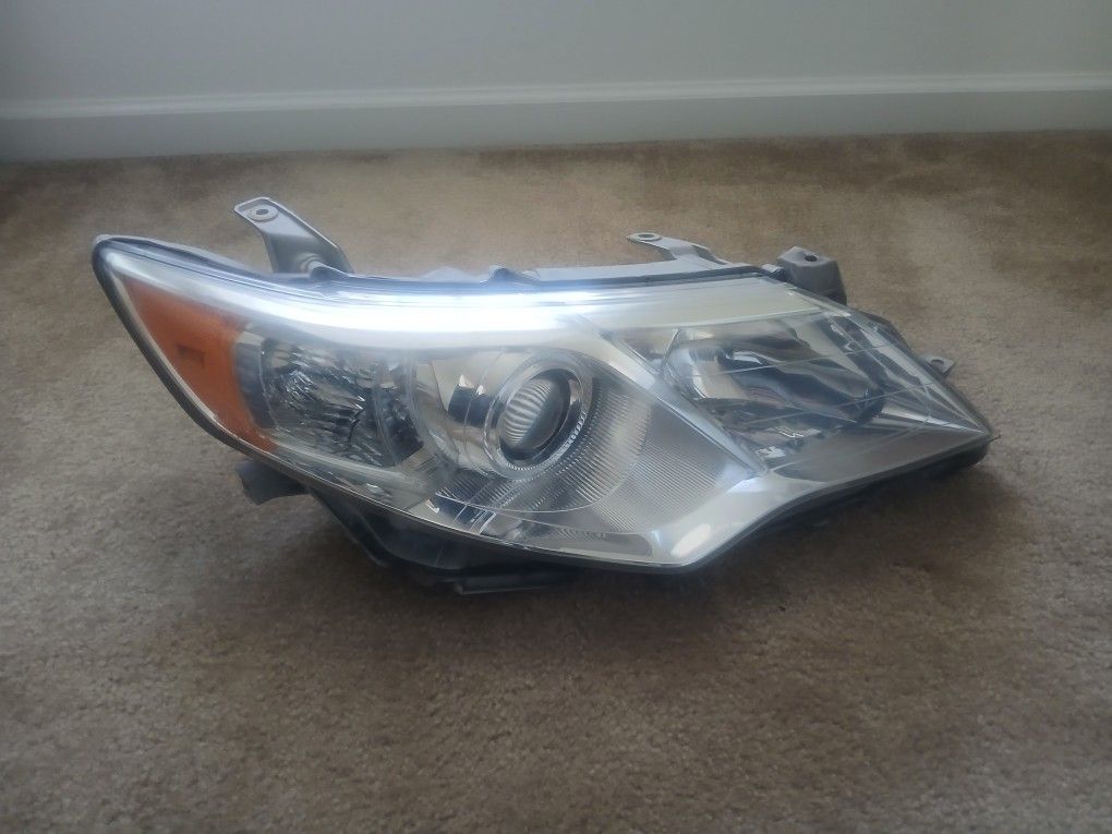 Genuine Camry Headlight