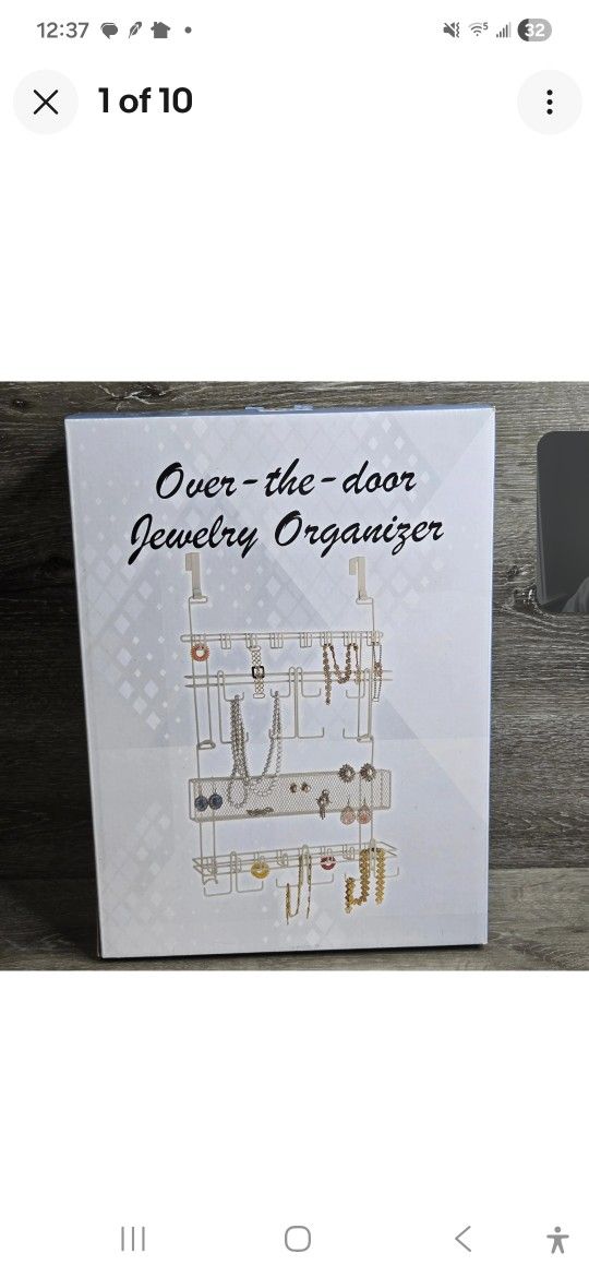 Jewelry organizing over the door or hanging