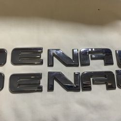 2008 GMC Yukon XL Denali LH and RH Front Door Emblems Pair Set