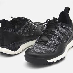 Nike Flyknit Lupitek Low Men’s 9.5