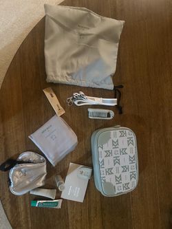 EVA Air x Maison Kitsuné Business Class Amenity Kit
