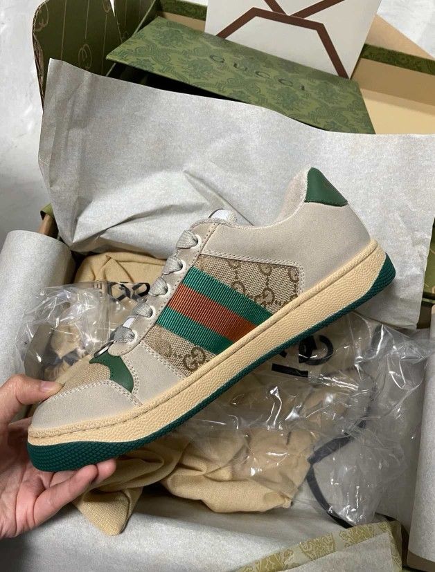 Gucci Screener Sneakers
Size 8