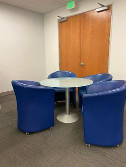 Desk/ Tables/ Chairs