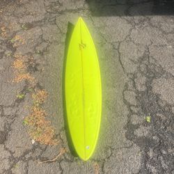 JC Surfboard 7’2”