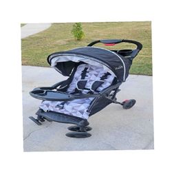 man throughout Kid Buggy Safe and Hip for Modern Family Life