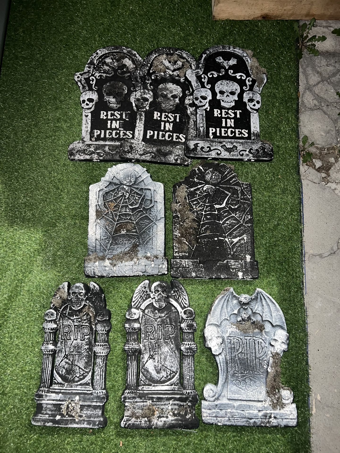 Halloween Outdoor Decor 10 For All for Sale in Downey, CA OfferUp