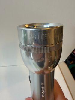 10” Silver MAG-LITE Flashlight