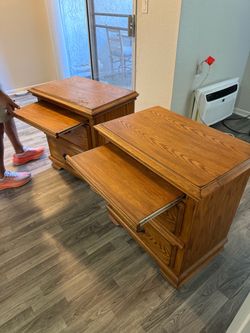 Night stands (matching pair)