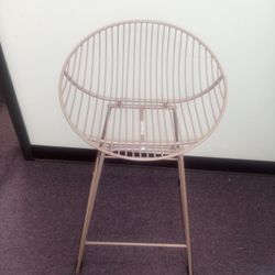 Decorative Pieces Chairs, Lamps, Barstools, Side Tables 