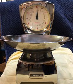 Typhoon commercial kitchen scale