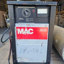 MAC Industrial Battery Charger 12V-48V - Single Phase - Working