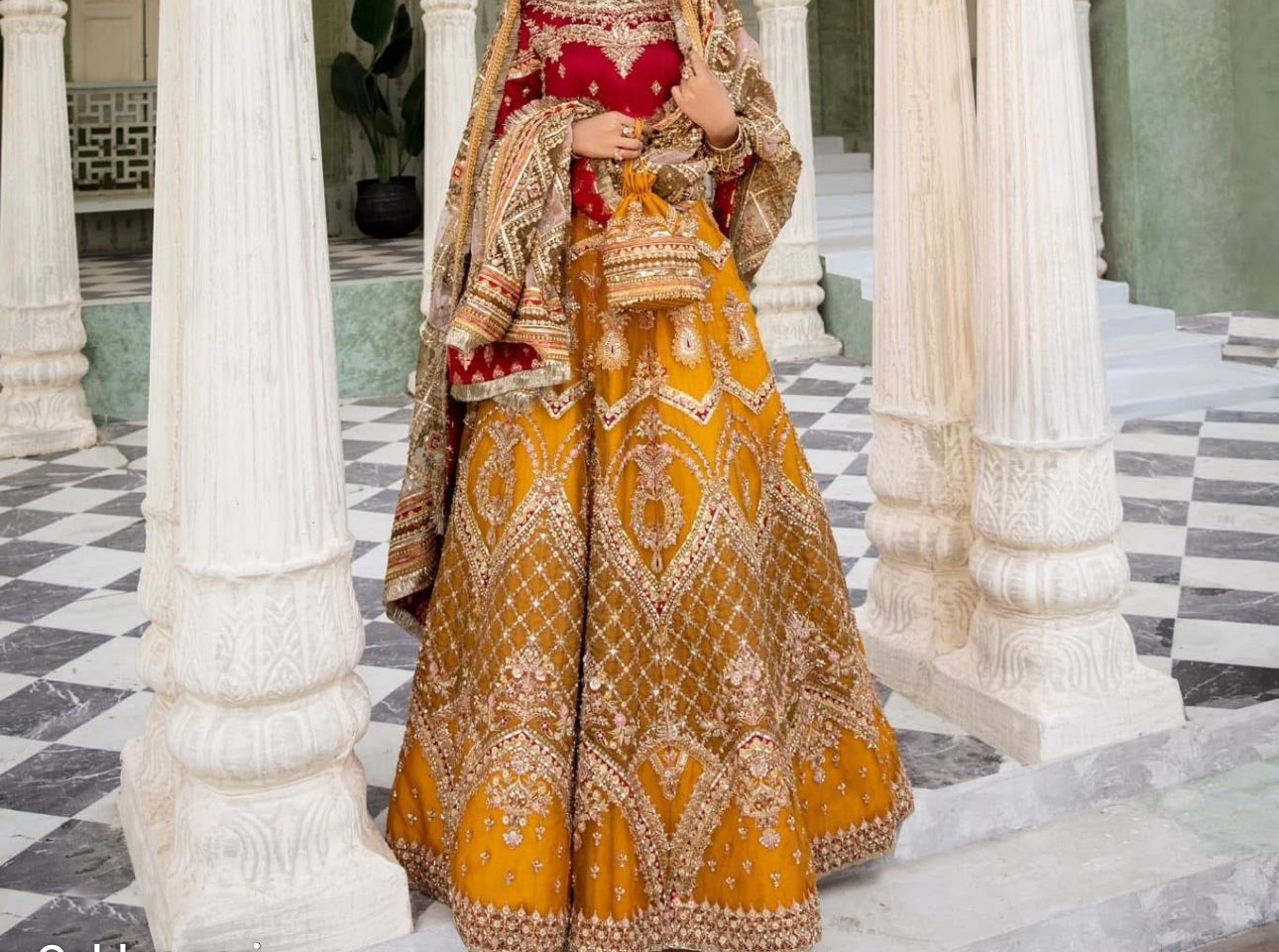 Mehandi Dress For Bride