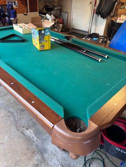 Pool table