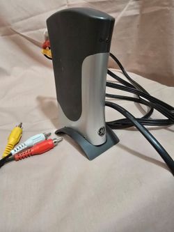 GE 4-Device RCA / S-Video Audio/Video Switch Selector Hub