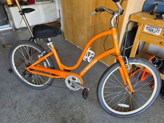 ELECTRA TOWNIE 7D CRUISER BIKE