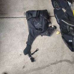 Scuba Diving Sut Cash Only Pick Up Only Need Gone Asap 