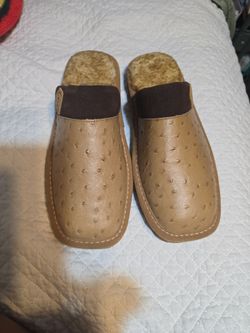 Ariat slippers