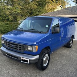 2003 Ford E-250