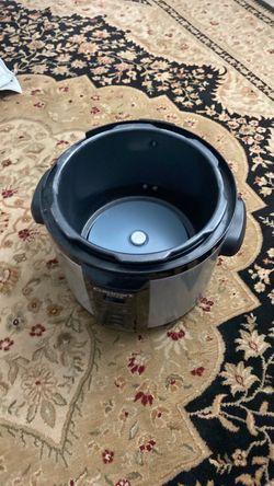 open box I don’t have a box Brand new electric pressure cooker never use. This is not my one side little bit damage. Brand new electric pressure cooke