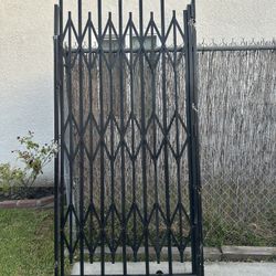 Single Folding Security Gate 