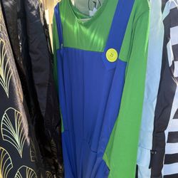 Luigi size Large 