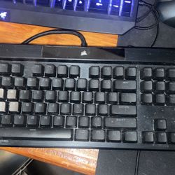 Corsair K100 RGB Optical-Mechanical Gaming Keyboard Corsair OPX RGB Keyswitches