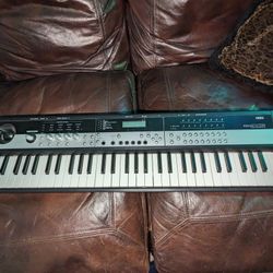 Korg Microstation Synthesizer 