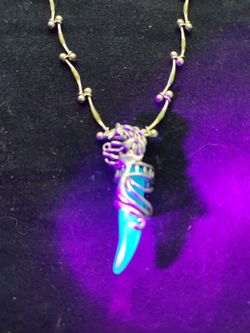 Unicorn pendant + bone- link chain
