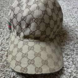 Gucci Hat Size XL Like New