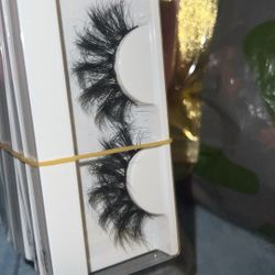 Eyelashes 