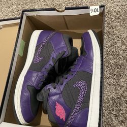 Air Jordan 1 Purple Size 11