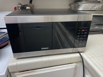 Galanz Air Fry Microwave 0.9 cu ft 900W Countertop Convection Black Stainless