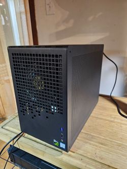 Gaming Mini ITX PC. i7-CPU. 16GB Ram 512GB SSD GPU: GTX Graphics