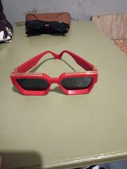 Louis Vuitton 1.1 millionaire sunglasses