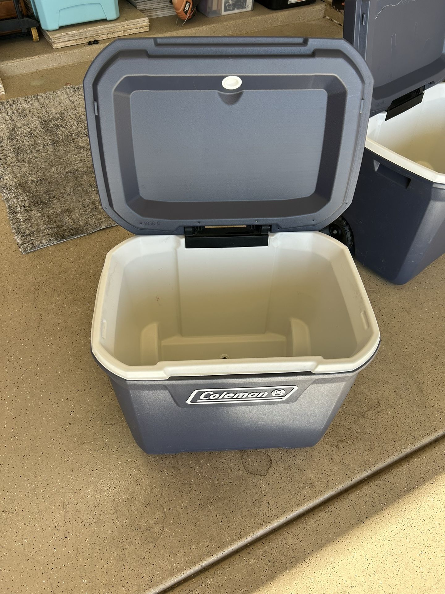 Coleman Series 60 Qt Rolling Cooler