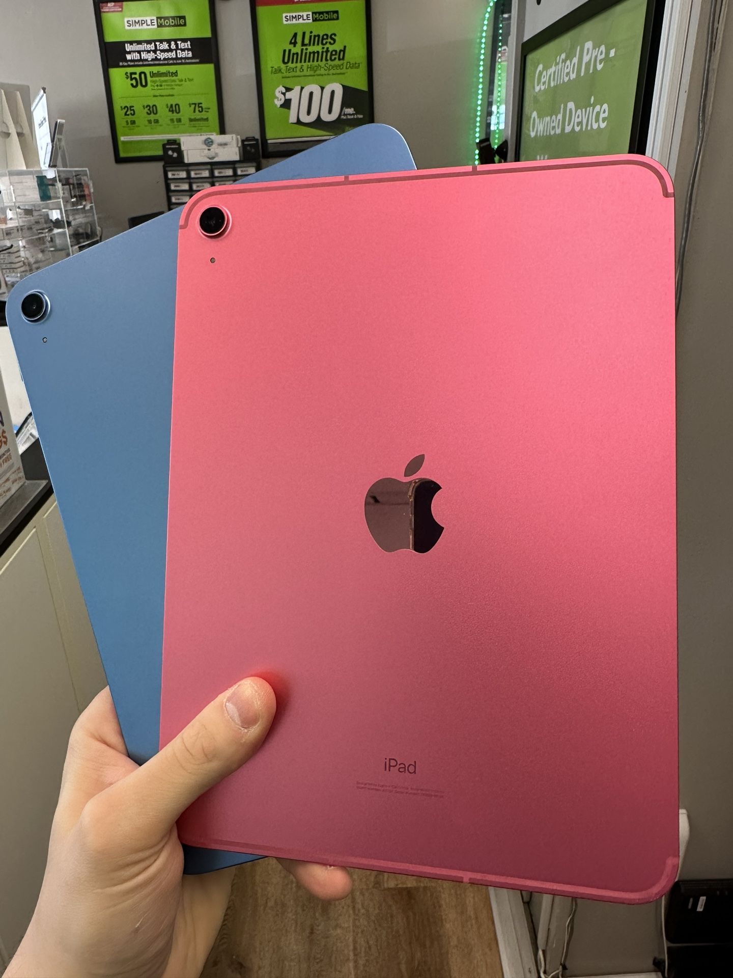 iPad 10th Gen Cellular 64GB - All Colors
