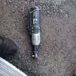 Husky Cordless Ratchet 12 Volt