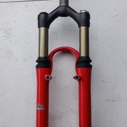 Manitou Fully Adjustable Shock Fork 