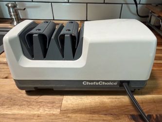 Chef’s Choice knife sharpener