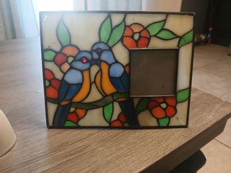 words:
​"Vintage Tiffany Style Stained Glass Picture Frame - Lovebirds / Floral