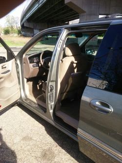 01 FORD WINDSTAR 108k low miles