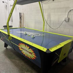 Air Hockey Table 
