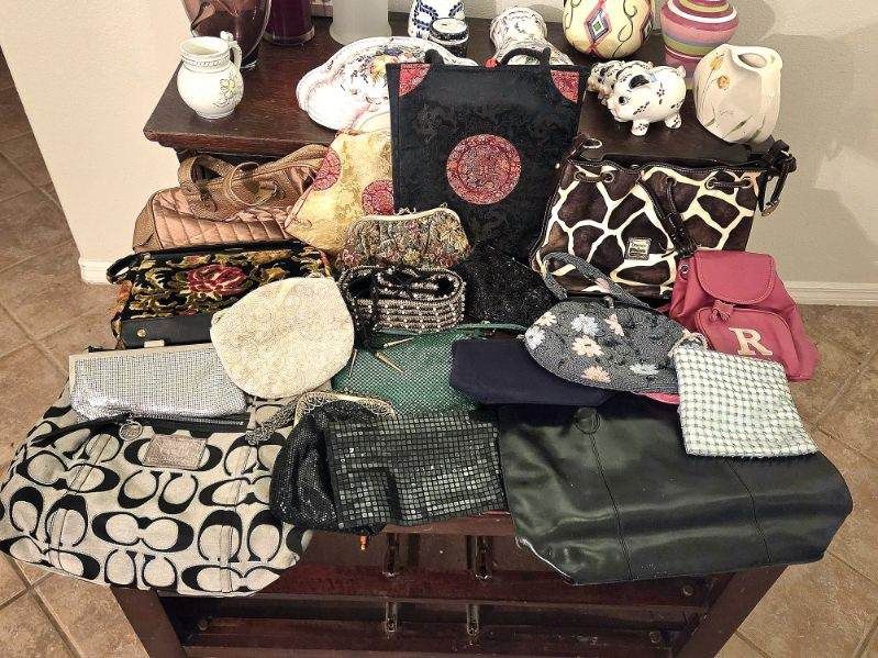 Purse’s 18 Total See Description For Brands