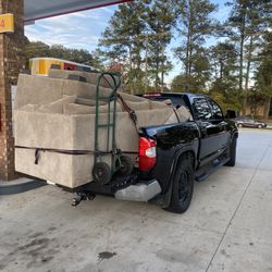 SOFA CHAIR SECTIONAL MOVER PICKUP DELIVER 