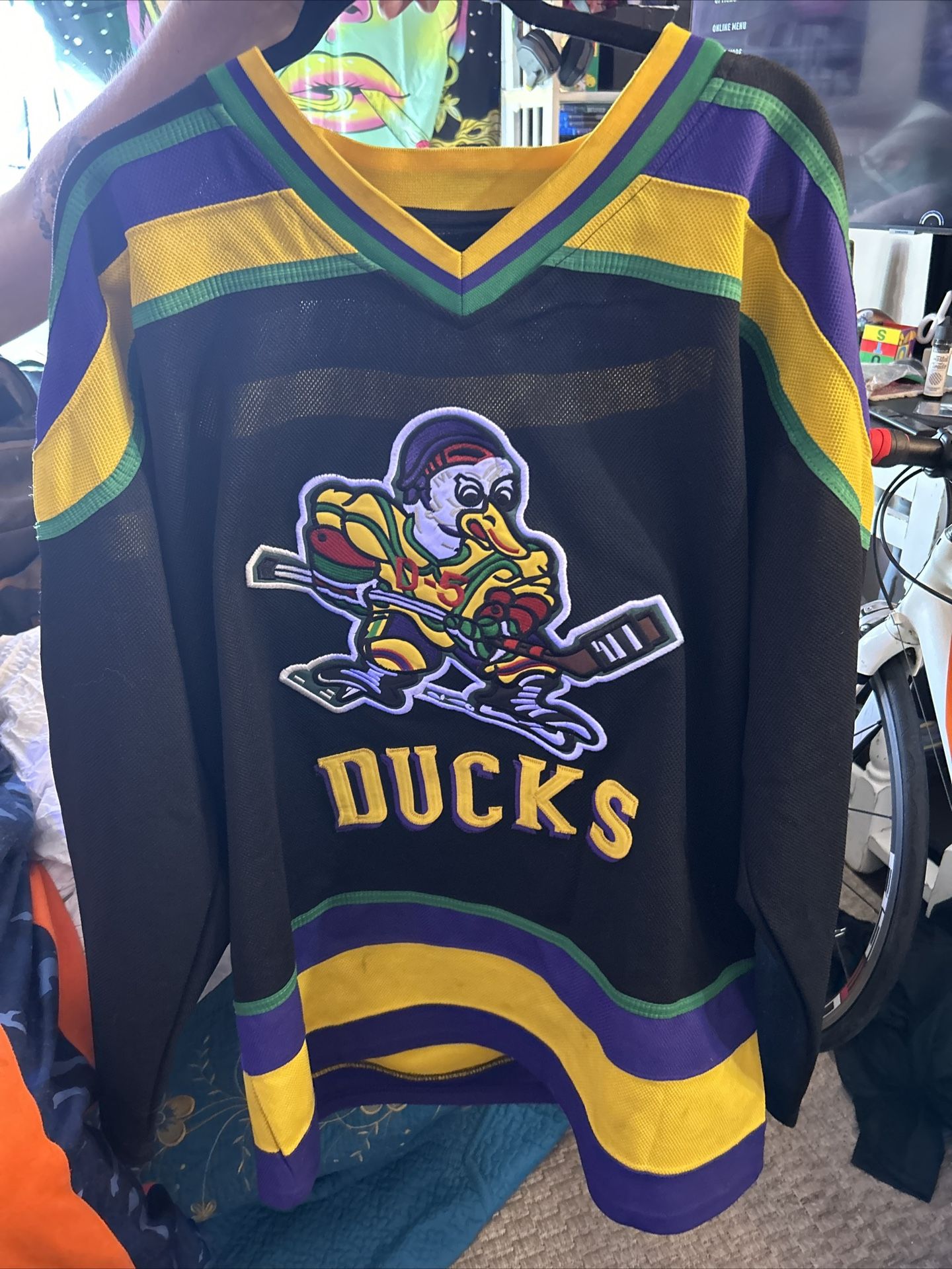 Mighty Ducks Authentic Jersey From Disney movie, Xl