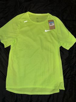 Men’s Nike Dri-Fit size Medium