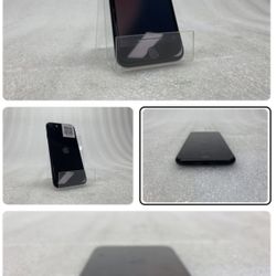 Apple iPhone SE (3rd Generation) – 64GB ✅ Excellent condition – like brand new 🔓 Factory Unlocked (works with all carriers) 📦 5 units available in s