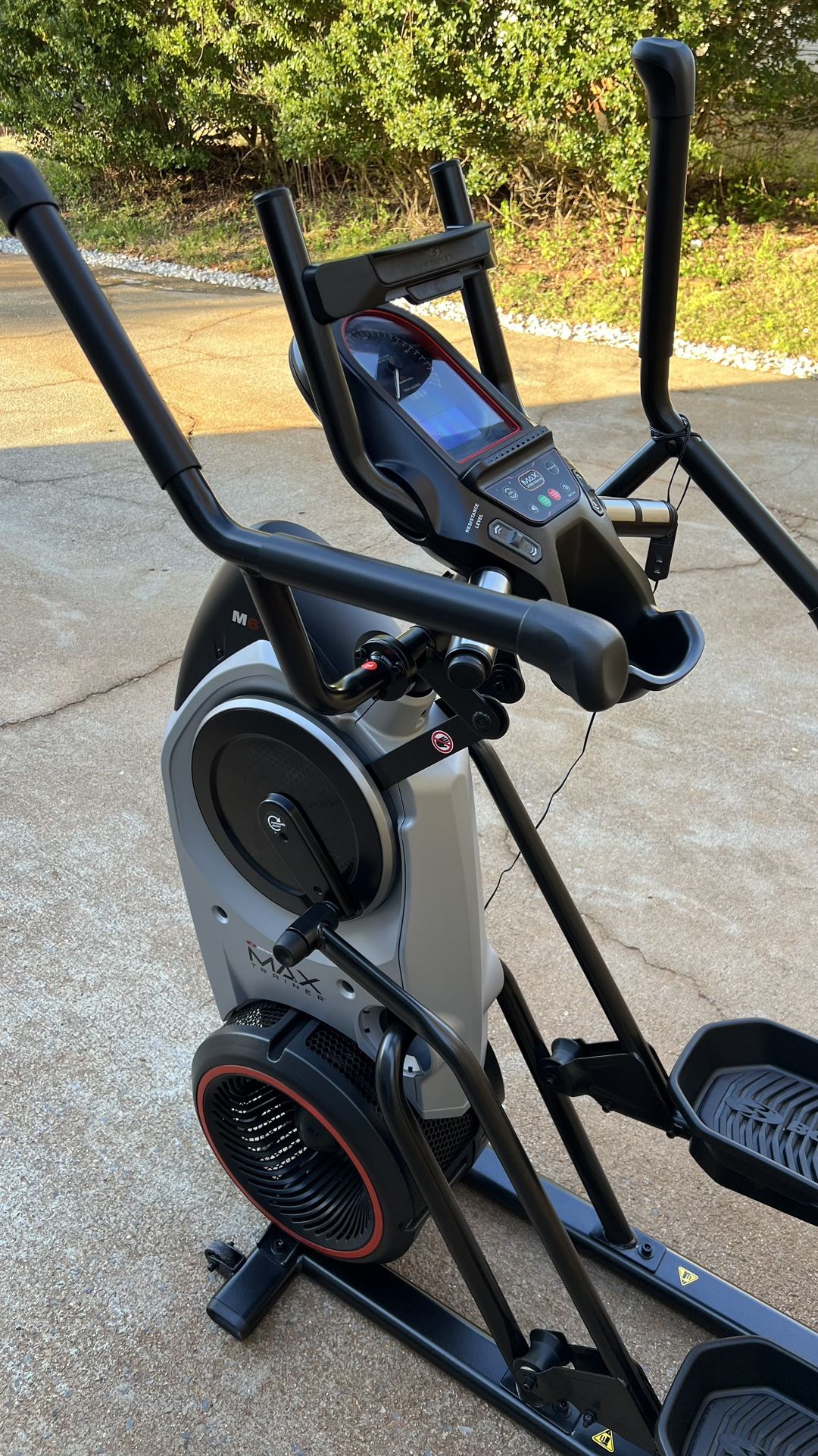 BowFlex Max Trainer M6 Elliptical