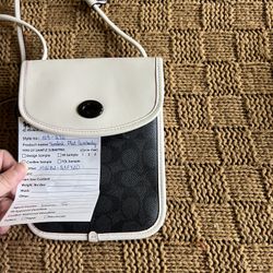 👜 Rare Coach Sample – Timotka Flat Crossbody Bag – New