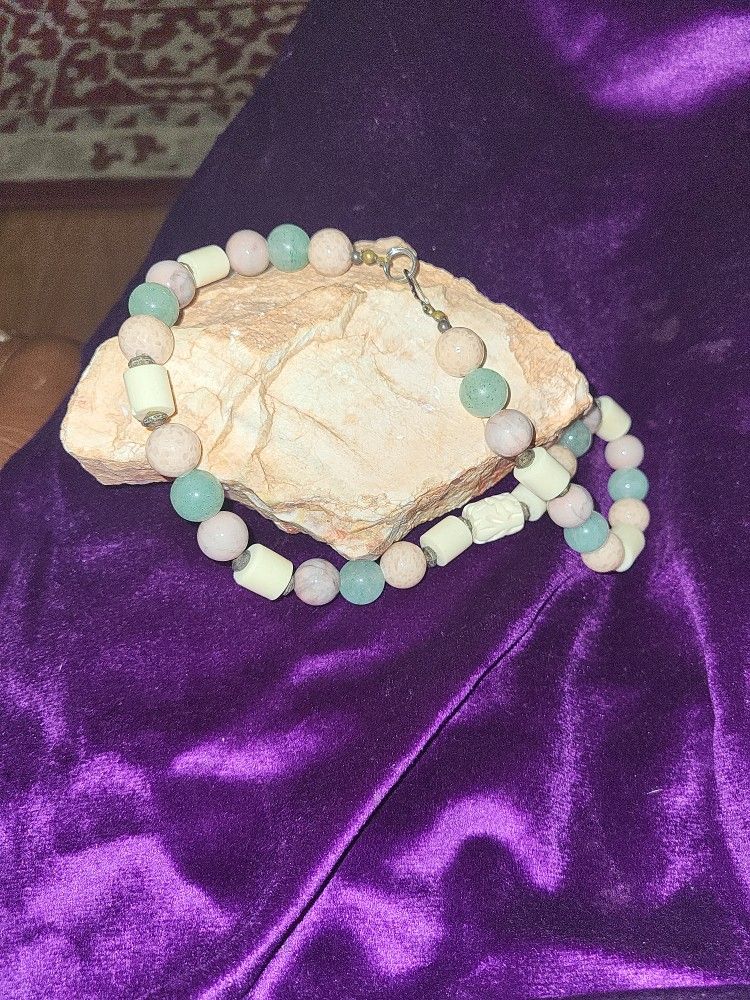 Quartz, Jade, Beaded Stone Choker